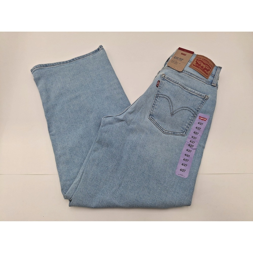 Levi's Women's High-Rise Wide Leg Jean, Light Blue, Size: 4 / 27, New